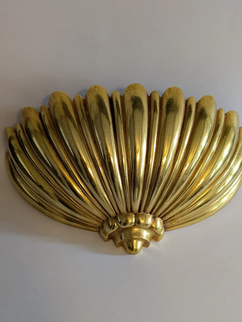 SYROCO Gold Decorative Wall Shell Pocket Shelf Includes Artificial Ivy 1962 VTG